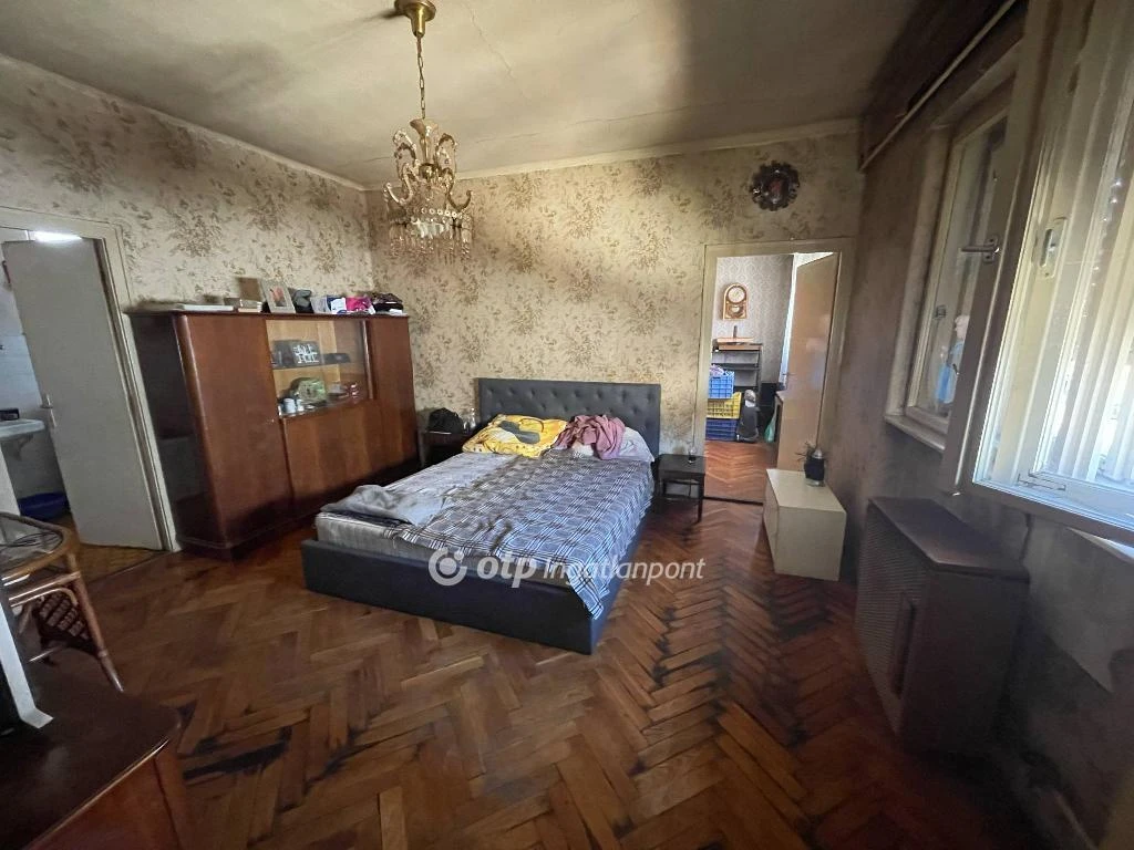 Eladó Lakás, Kaposvár