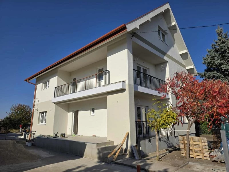 For sale brick flat, Adony