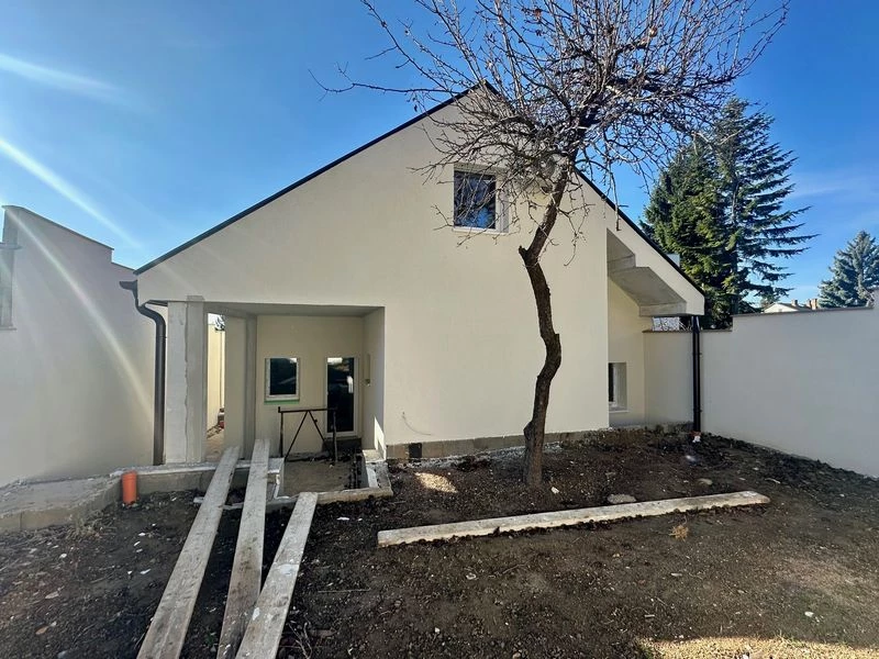 c3-1-name c2-1-name, Budakeszi