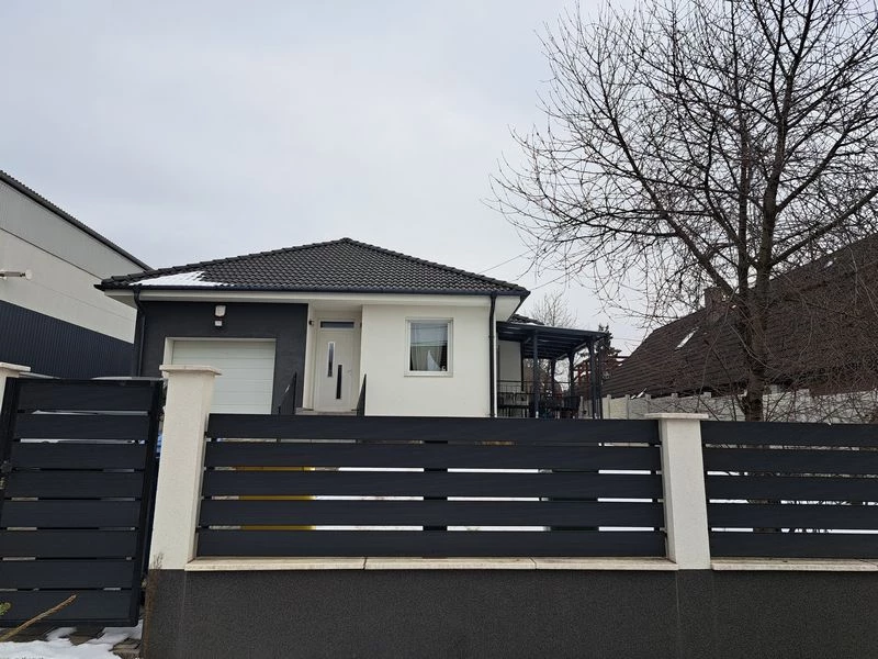 Eladó ikerház, Érd