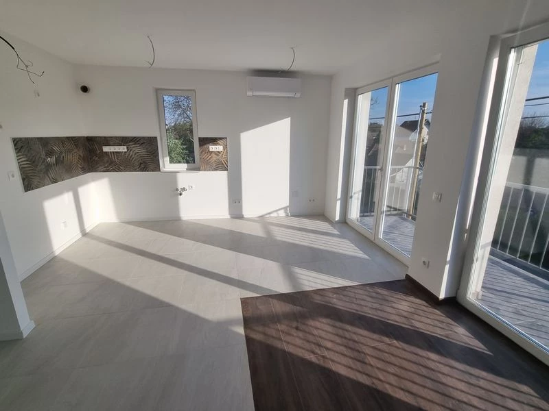 c3-1-name c2-19-name, Érd