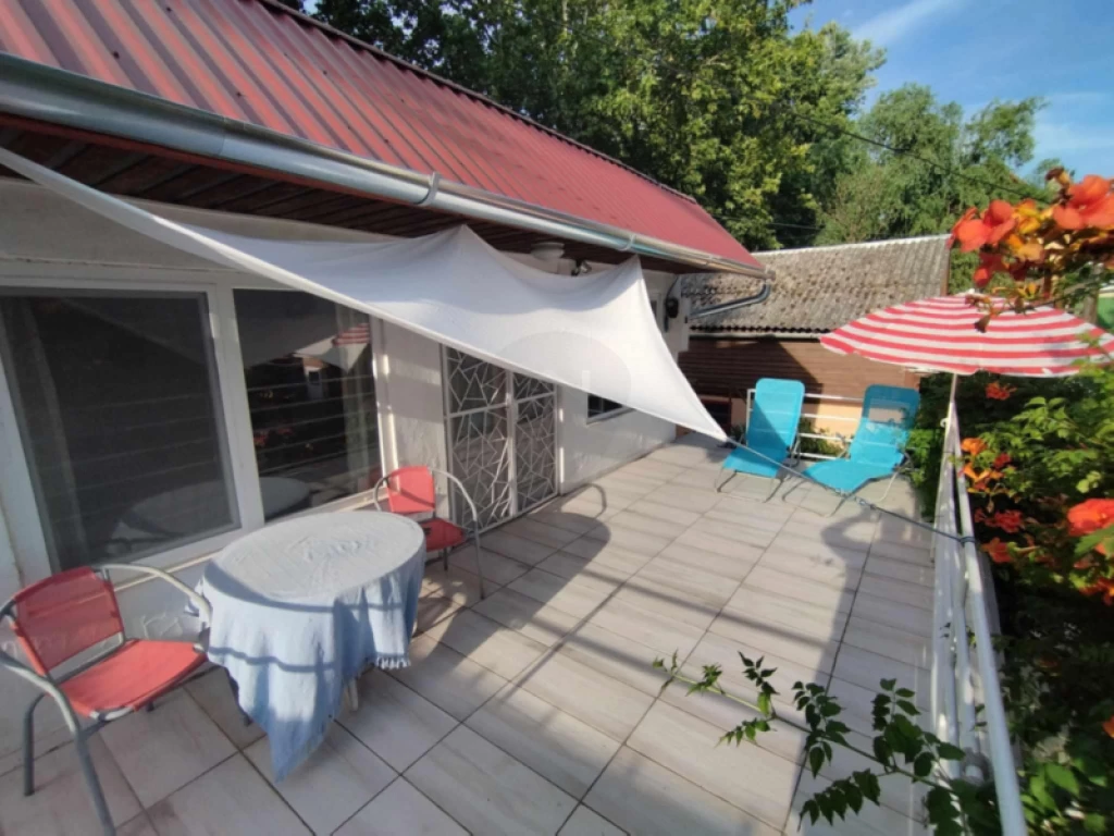 Eladó családi ház, Szeged, Tápé