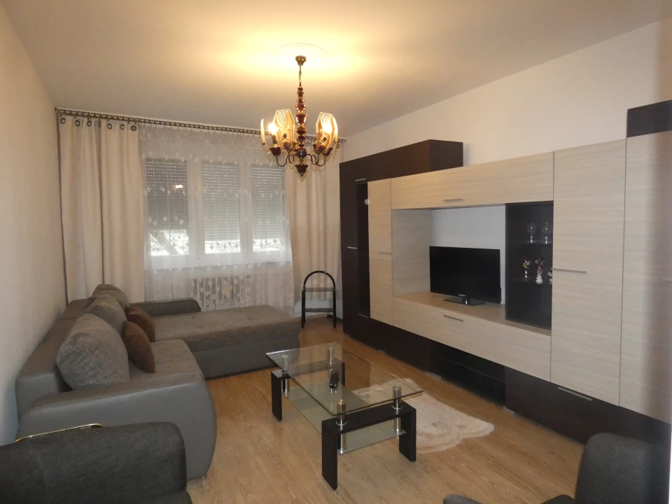 For sale panel flat, Szeged