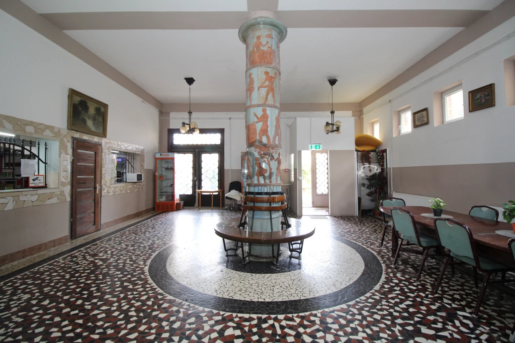 Eladó hotel, panzió, Budapest X. kerület, Óhegy