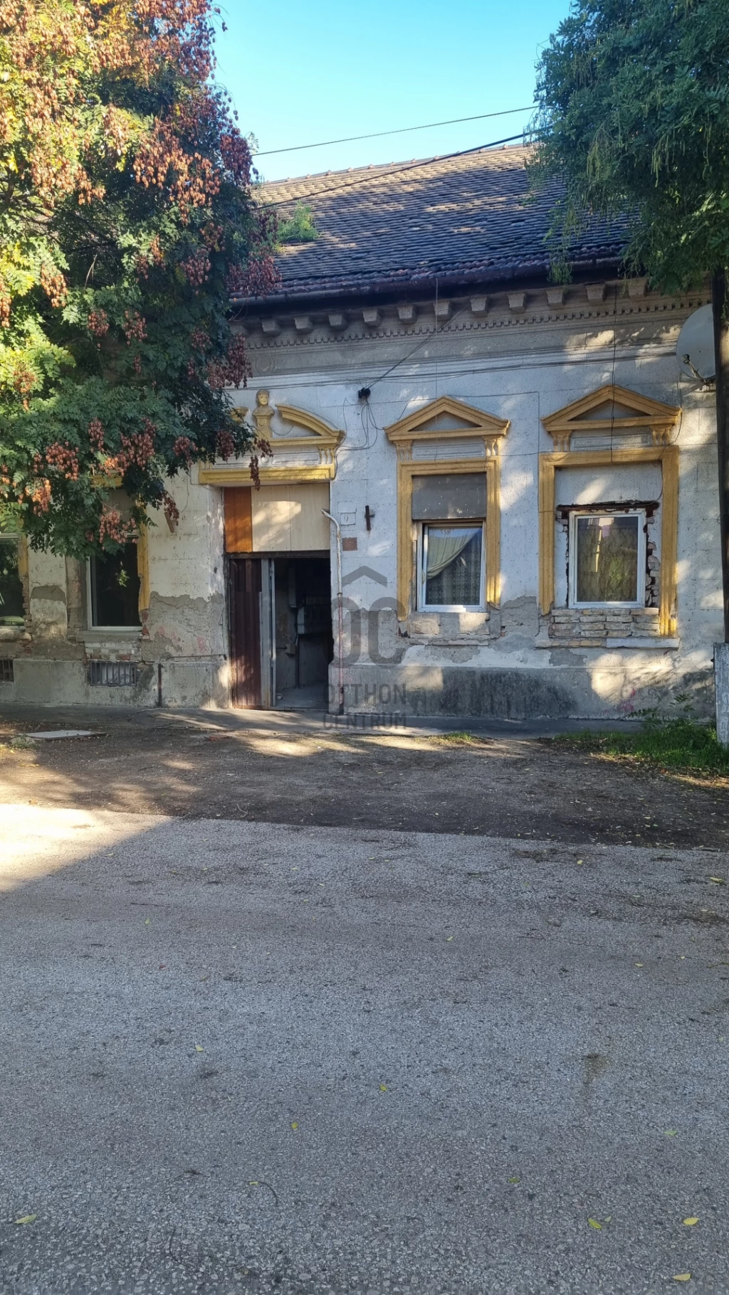 For sale brick flat, Budapest XXI. kerület, Szabótelep