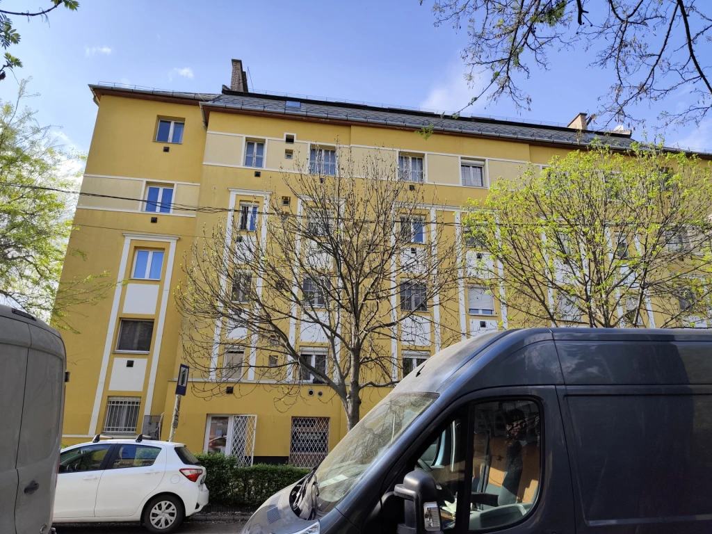 Eladó téglalakás, Budapest XIV. kerület, Herminamező