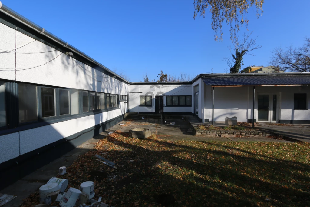 For sale store, Budapest XV. kerület, Rákospalota