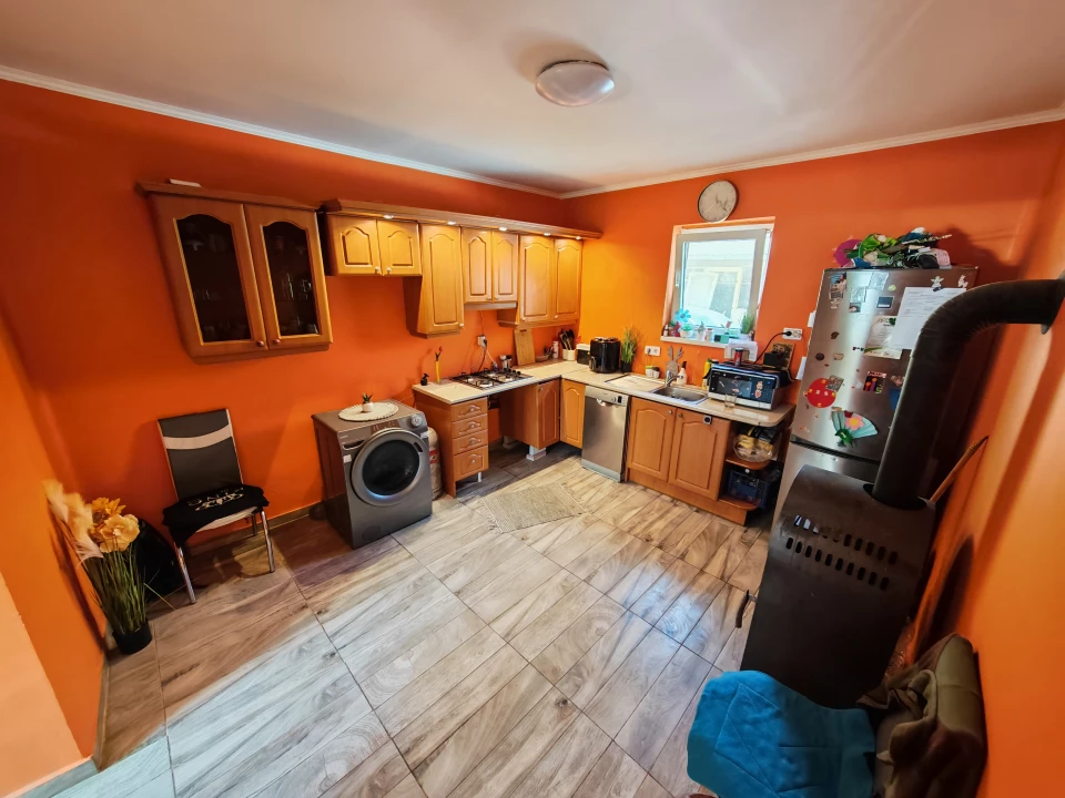 Eladó családi ház, Szenyér