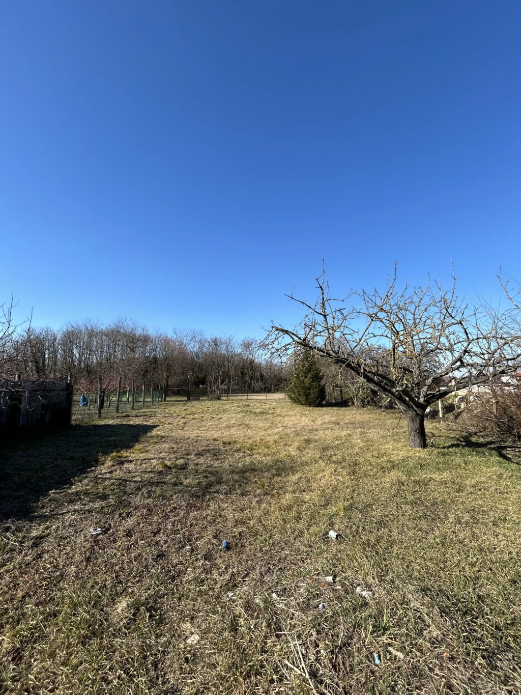 Győr-Nagybácsán építési telek eladó!