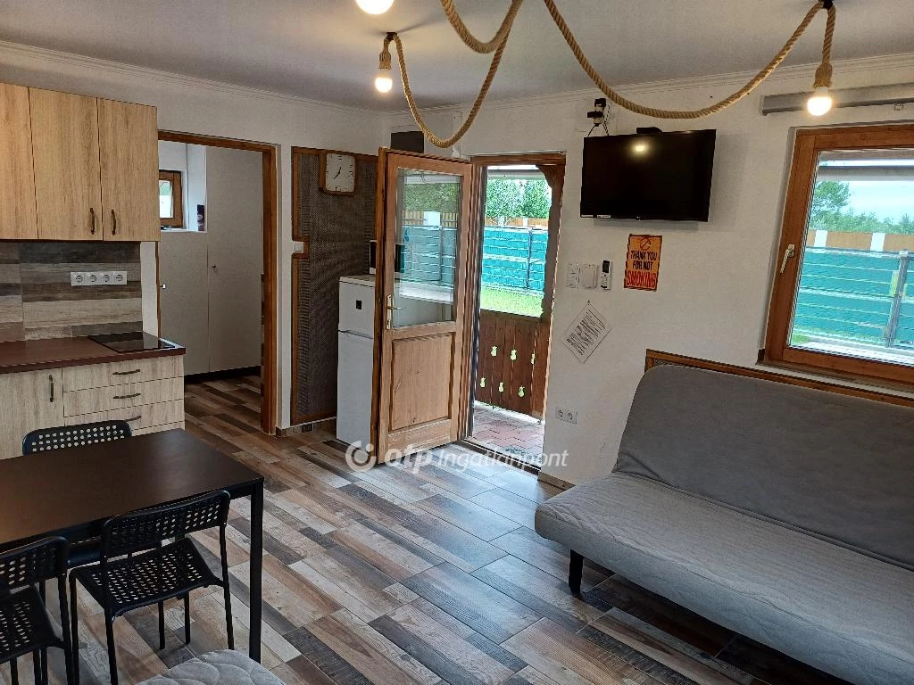 Eladó üdülő, nyaraló, Dunavarsány, Dunanagyvarsány