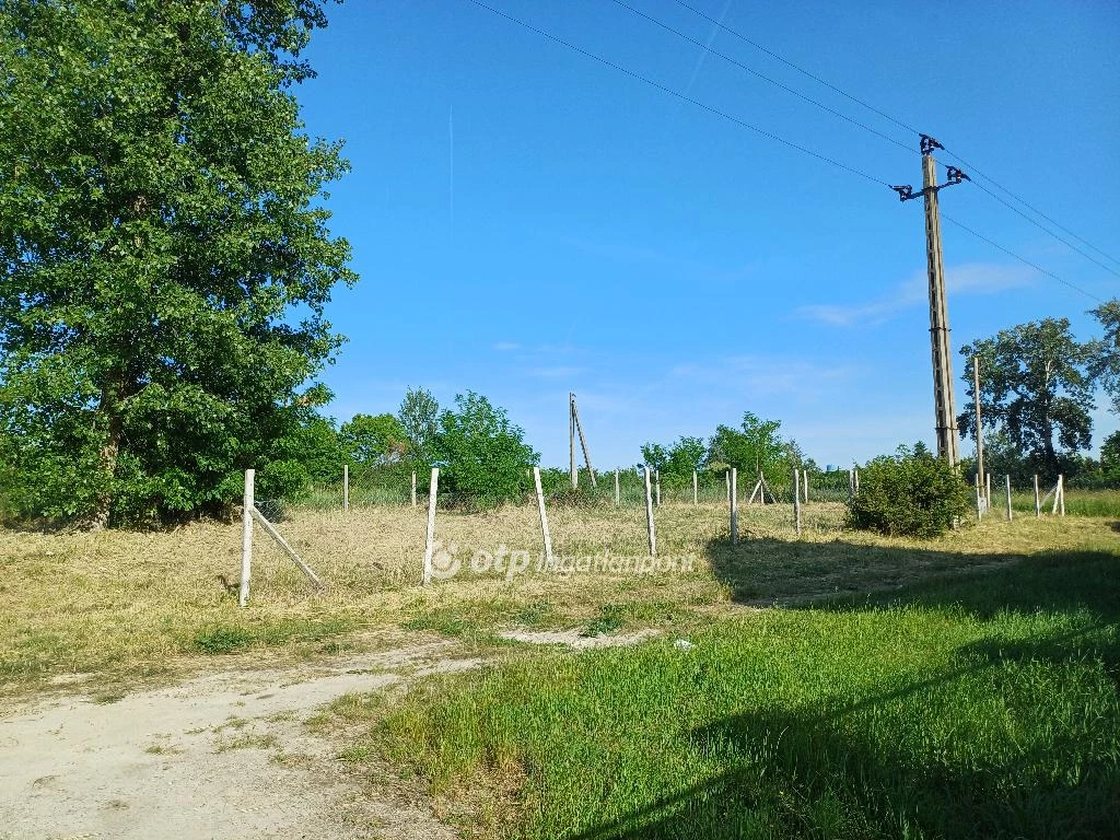 Eladó építési telek, Dömsöd, Holt-Duna ág
