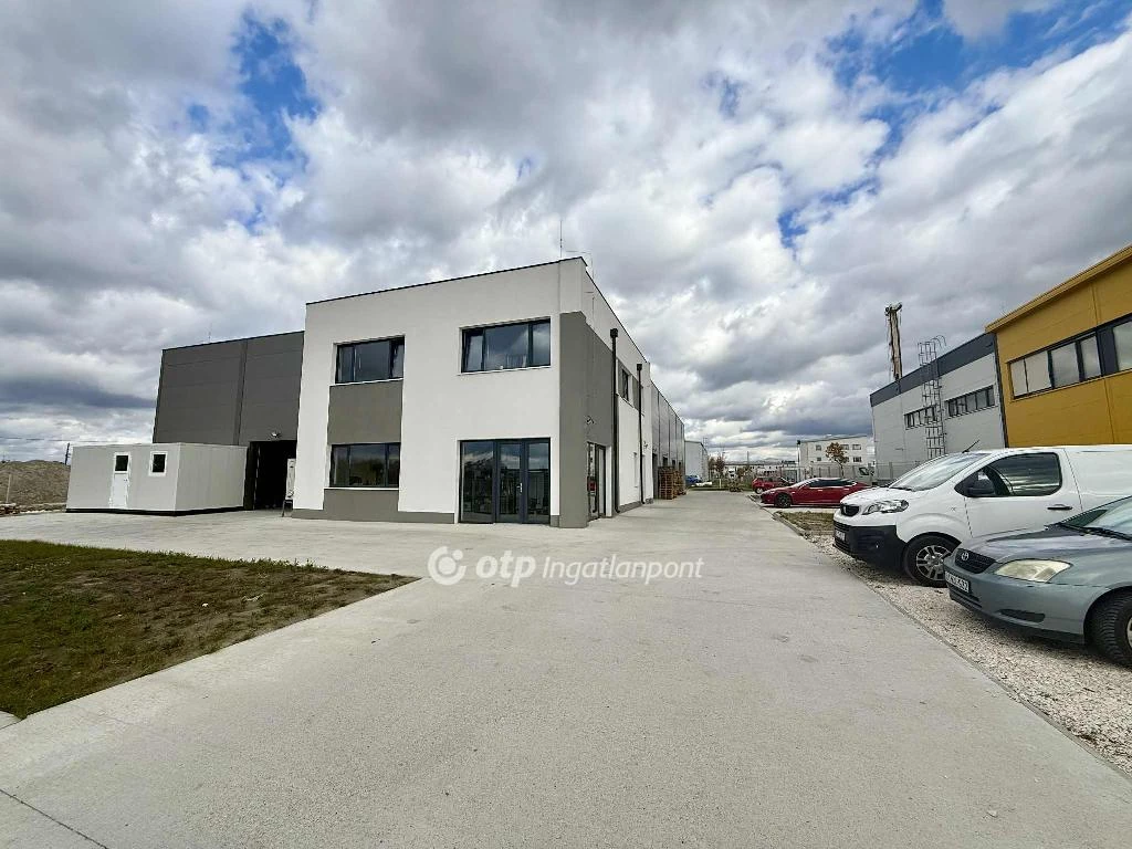 Eladó gyárépület, Szigetszentmiklós, Lakihegy