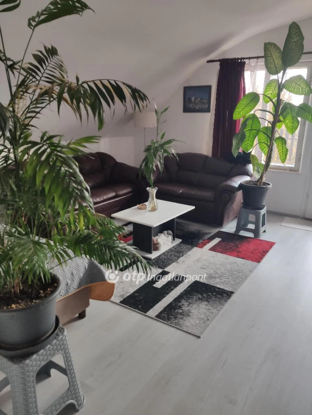 Eladó téglalakás, Szigethalom, Hév közeli