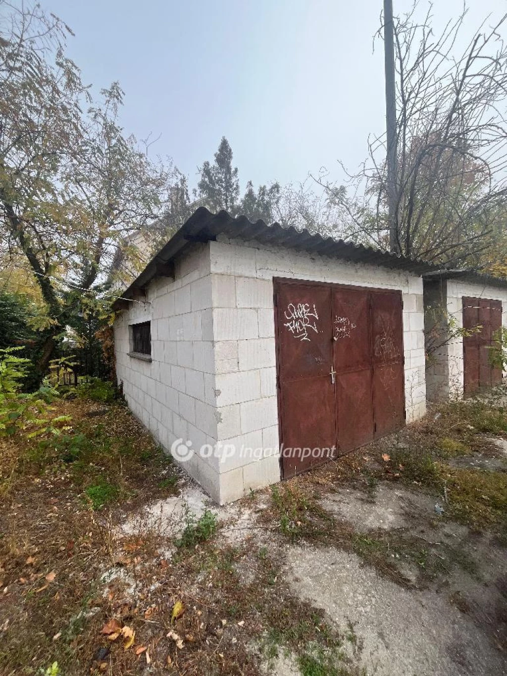 For sale detached garage, Szigetszentmiklós, Városközpont