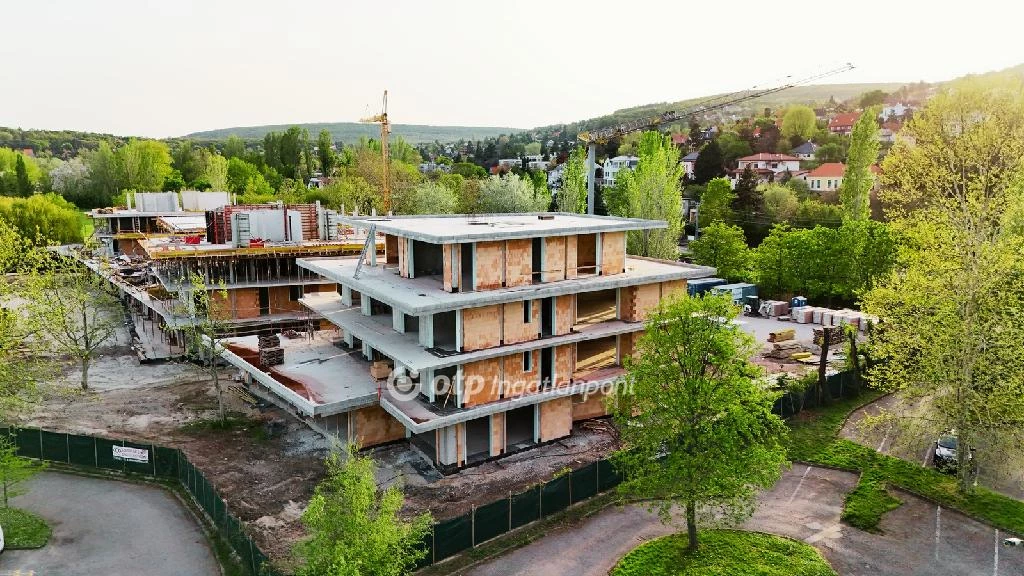 c3-1-name c2-19-name, Balatonalmádi, Üdülőövezet