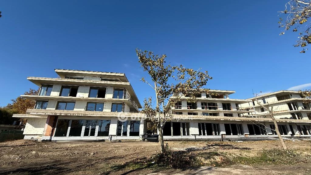 c3-1-name c2-19-name, Balatonalmádi, Üdülőövezet