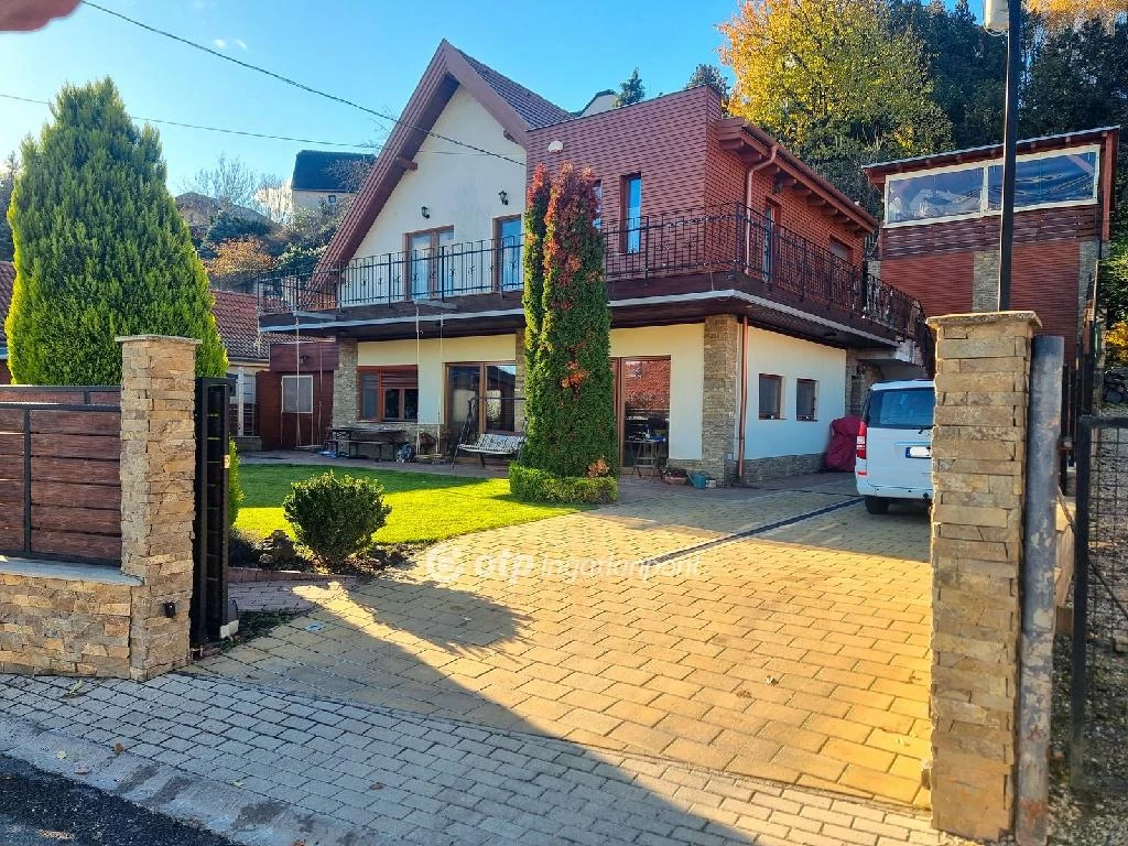 For sale house, Balatonalmádi, Vörösberény