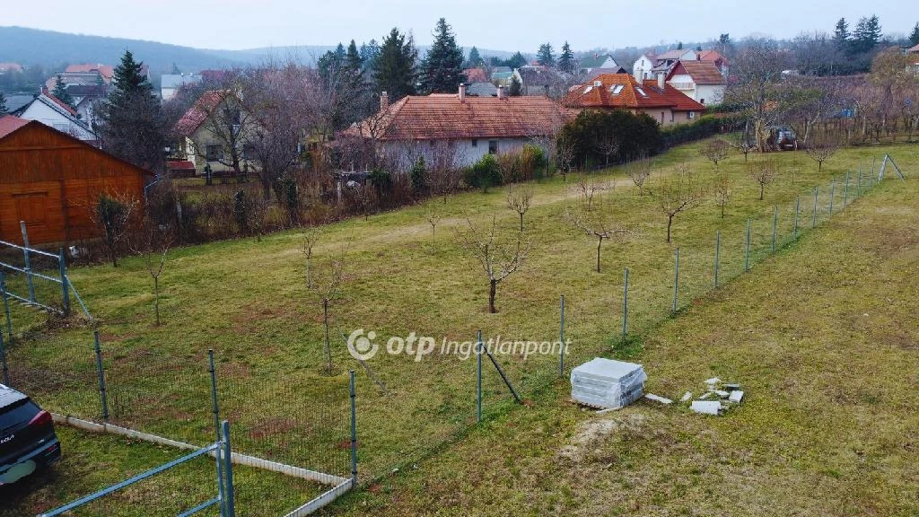 Eladó építési telek, Balatonalmádi, Kisberény