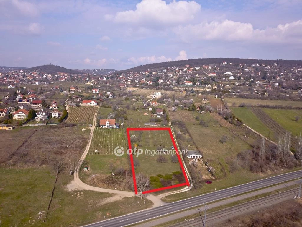 Eladó építési telek, Alsóörs, Külterület