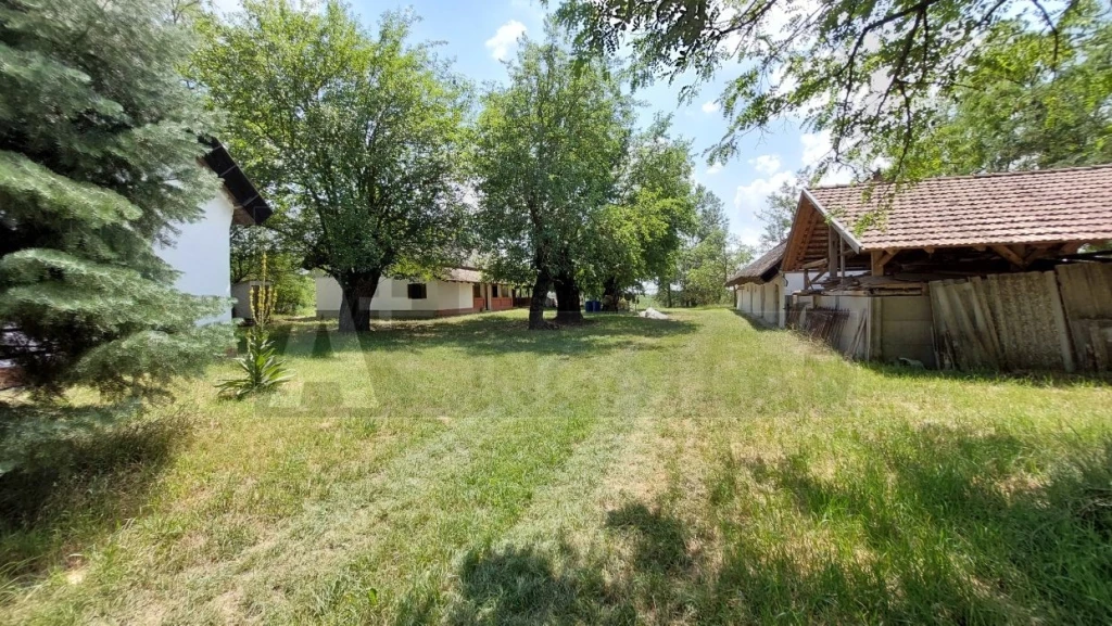 For sale grange, Balástya