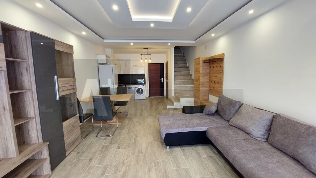 c3-1-name c2-19-name, Szeged, Rókus