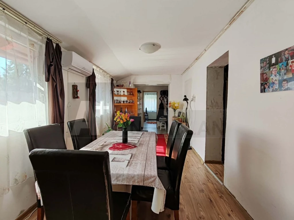 For sale house, Zsombó