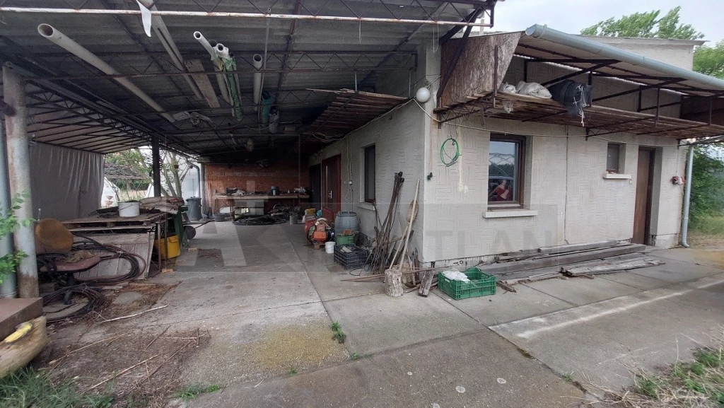 c3-1-name c2-1-name, Balástya