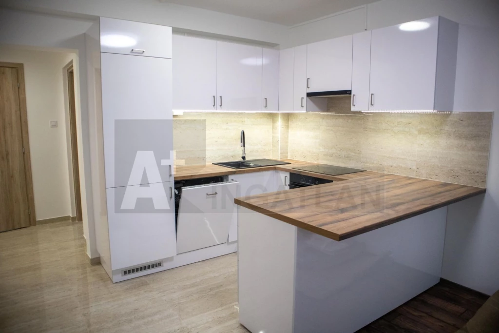 For sale panel flat, Szeged, Rókus