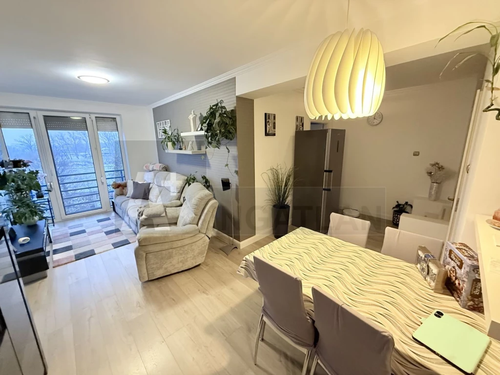 c3-1-name c2-19-name, Szeged, Szeged Belváros