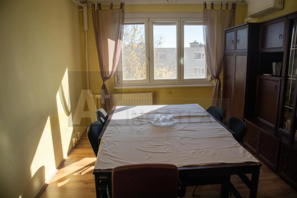 For sale panel flat, Szeged, Felsőváros