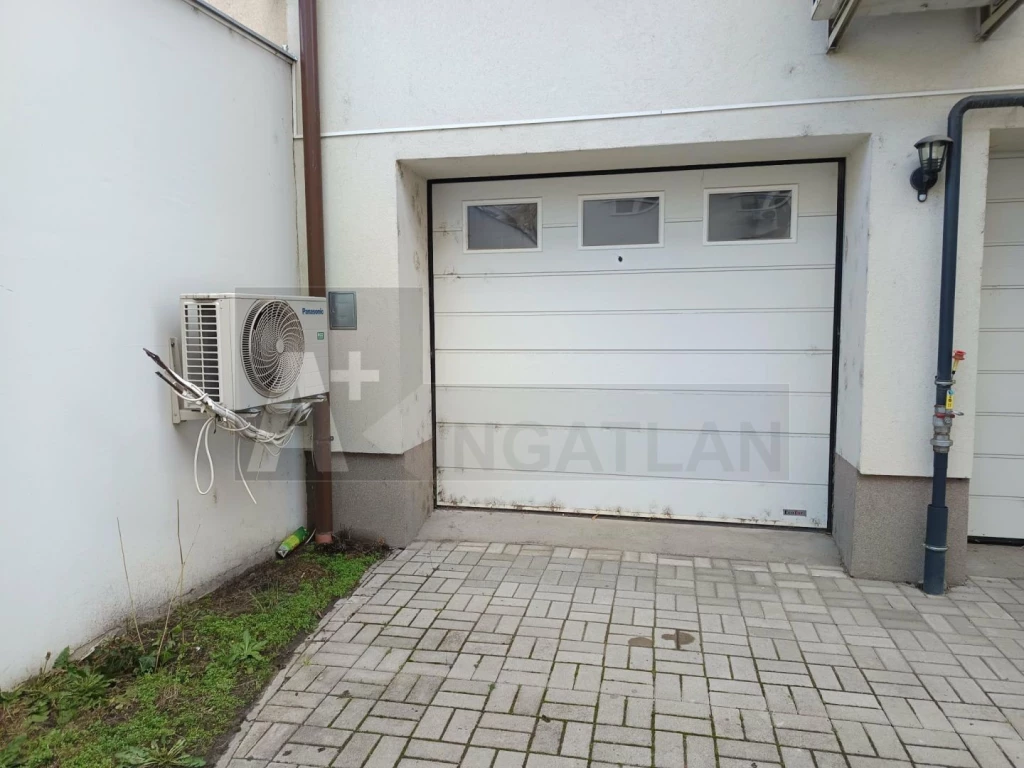 For sale detached garage, Szeged, Móraváros