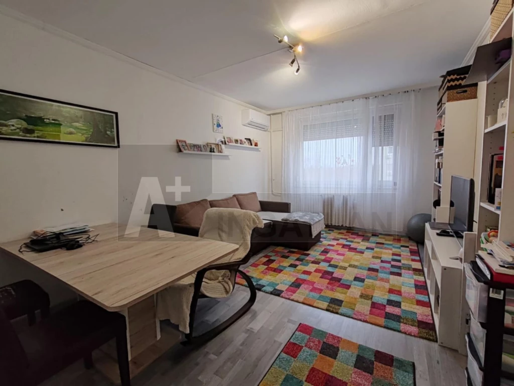 For sale panel flat, Szeged
