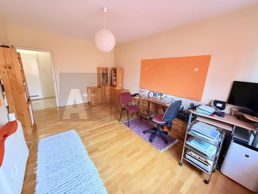 For sale panel flat, Szeged, Újszeged