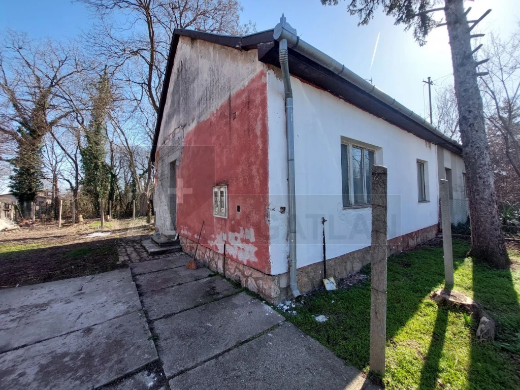 For sale semi-detached house, Szeged, Kecskés István-telep