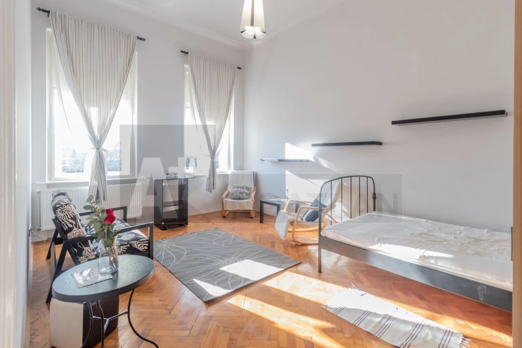 c3-1-name c2-19-name, Szeged, Szeged Belváros