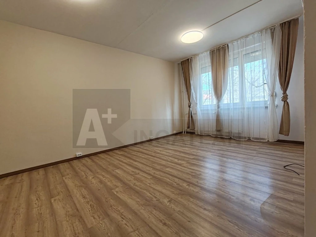 c3-1-name c2-20-name, Szeged