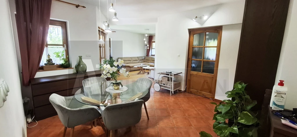 c3-1-name c2-1-name, Szeged, Újszeged