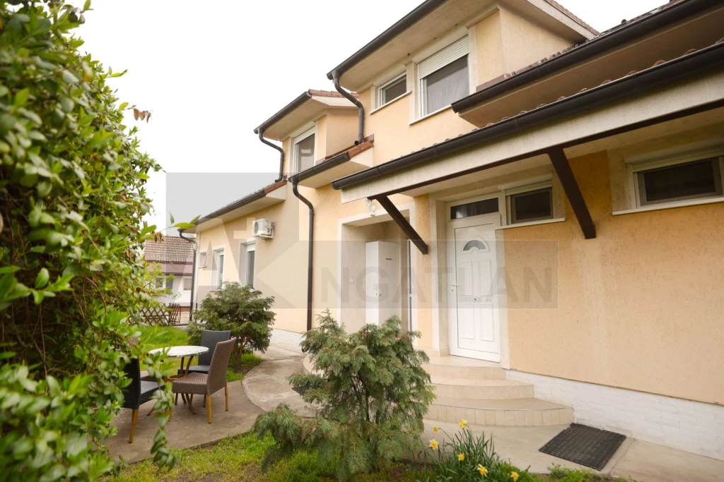 Működő szálláshely eladó Szeged közelében