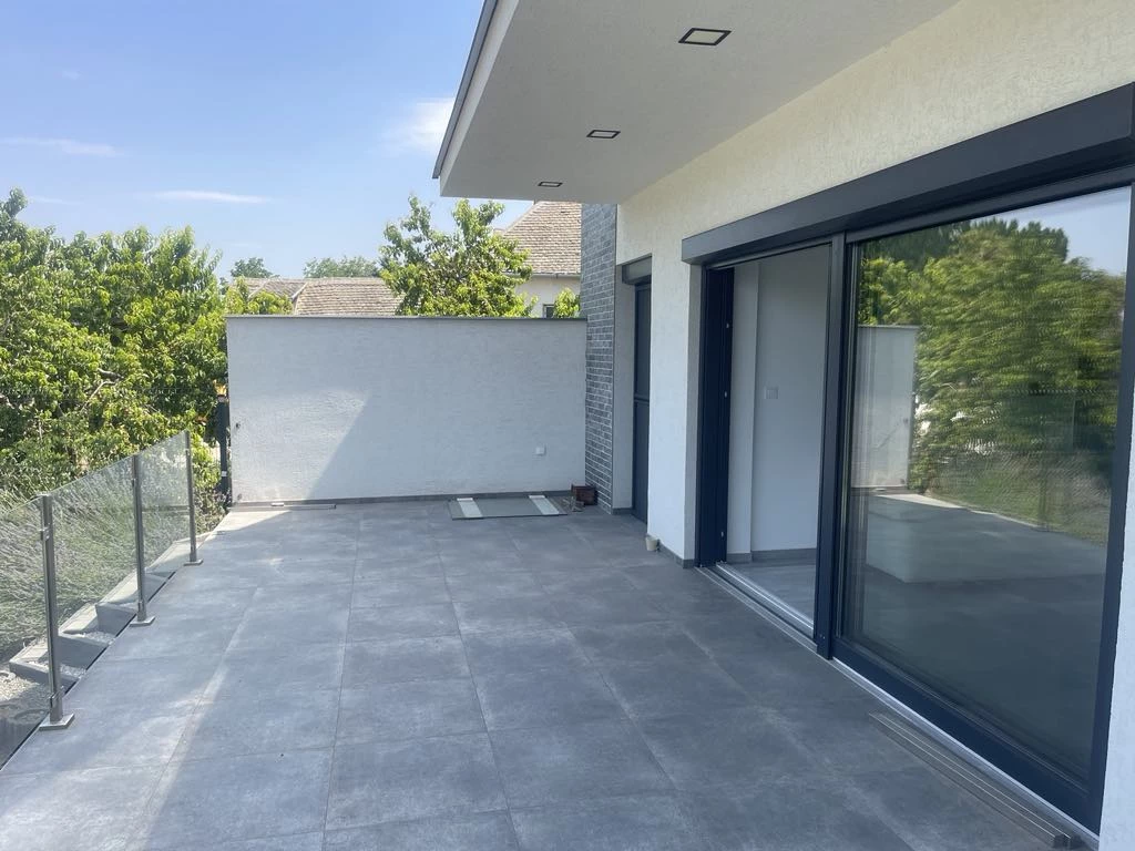 Eladó családi ház, Baja, Bajaszentistván