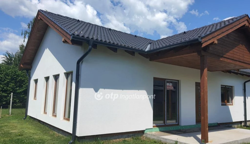 Eladó Ház, Balatonmáriafürdő