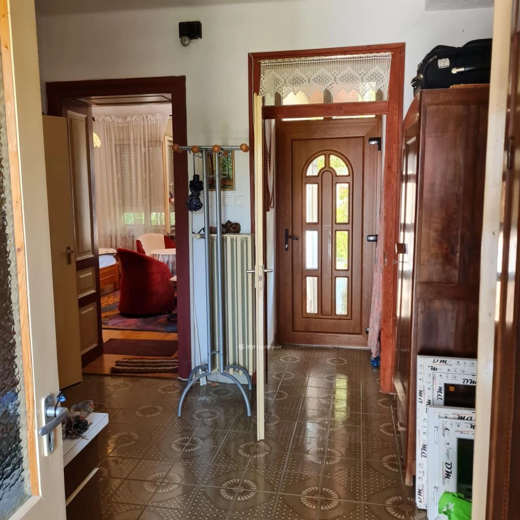 Eladó Ház, Balatongyörök