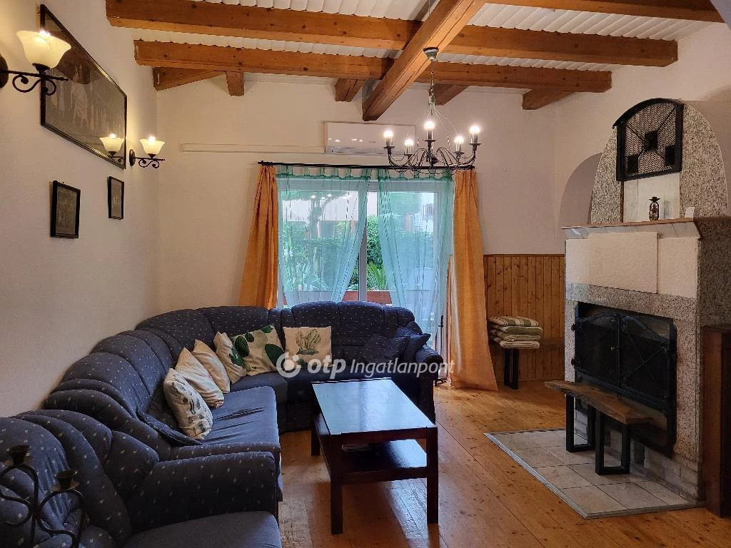 For sale brick flat, Hévíz