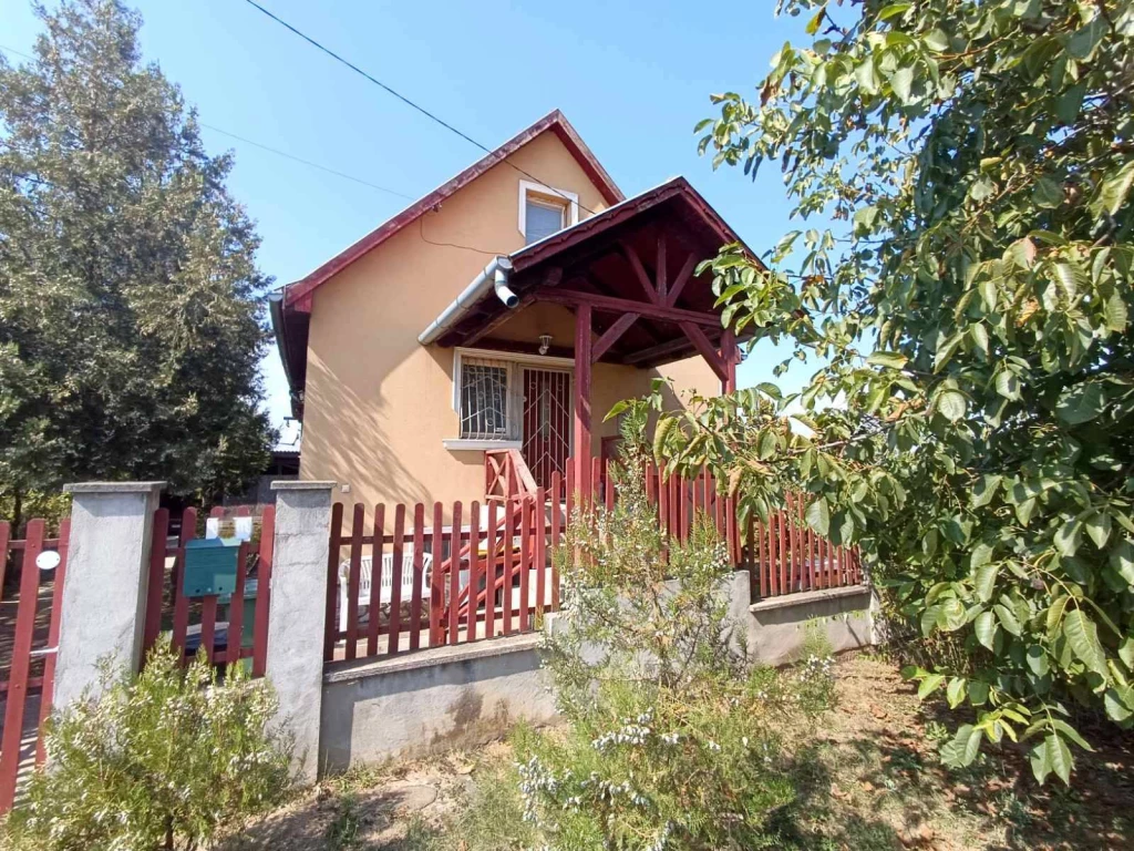 For sale house, Mezőcsát