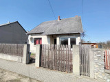 ELADÓ Sajószentpéteren egy 108 m² , 2 + 1 félszobás, beépített tetőterű családi ház!