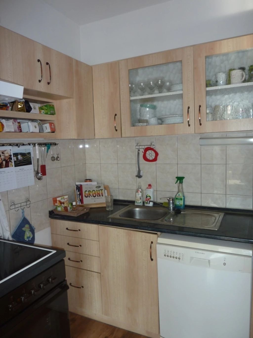 60m2 -es, 3 szobás Lakás kiadó (Pécs, Mária utca)
