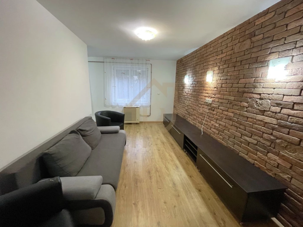 Kiadó 60 m2 tégla lakás, Debrecen