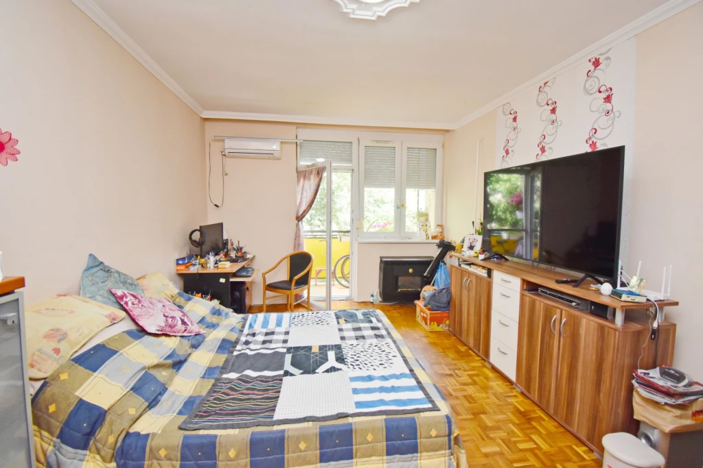 For sale brick flat, Debrecen, Vargakert