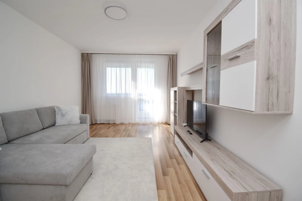 For rent panel flat, Debrecen, Újkert