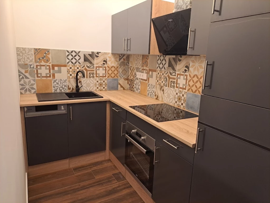 For rent brick flat, Debrecen