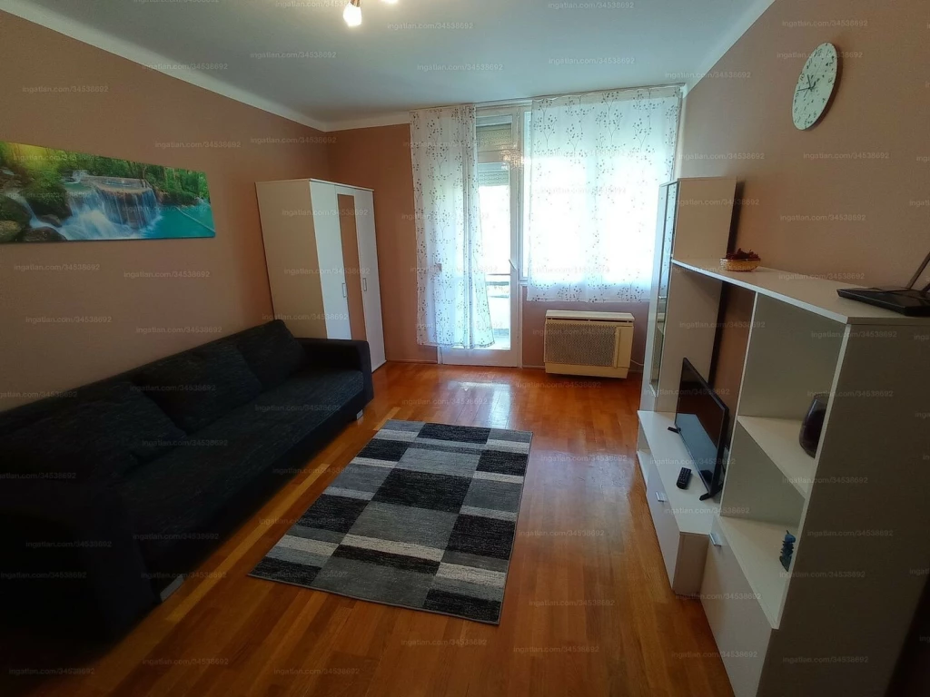 Kiadó 54 m2 tégla lakás, Debrecen